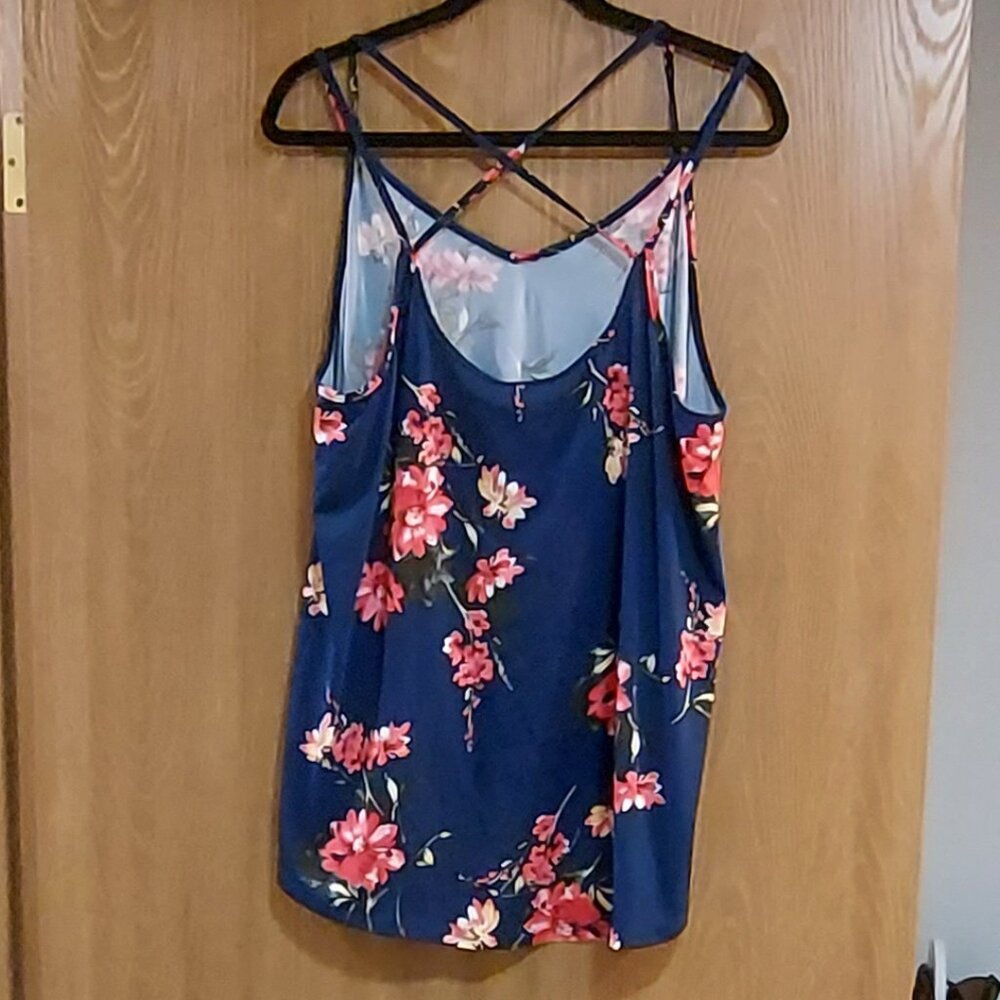 Papermoon Tank Top - Picture 4 of 5